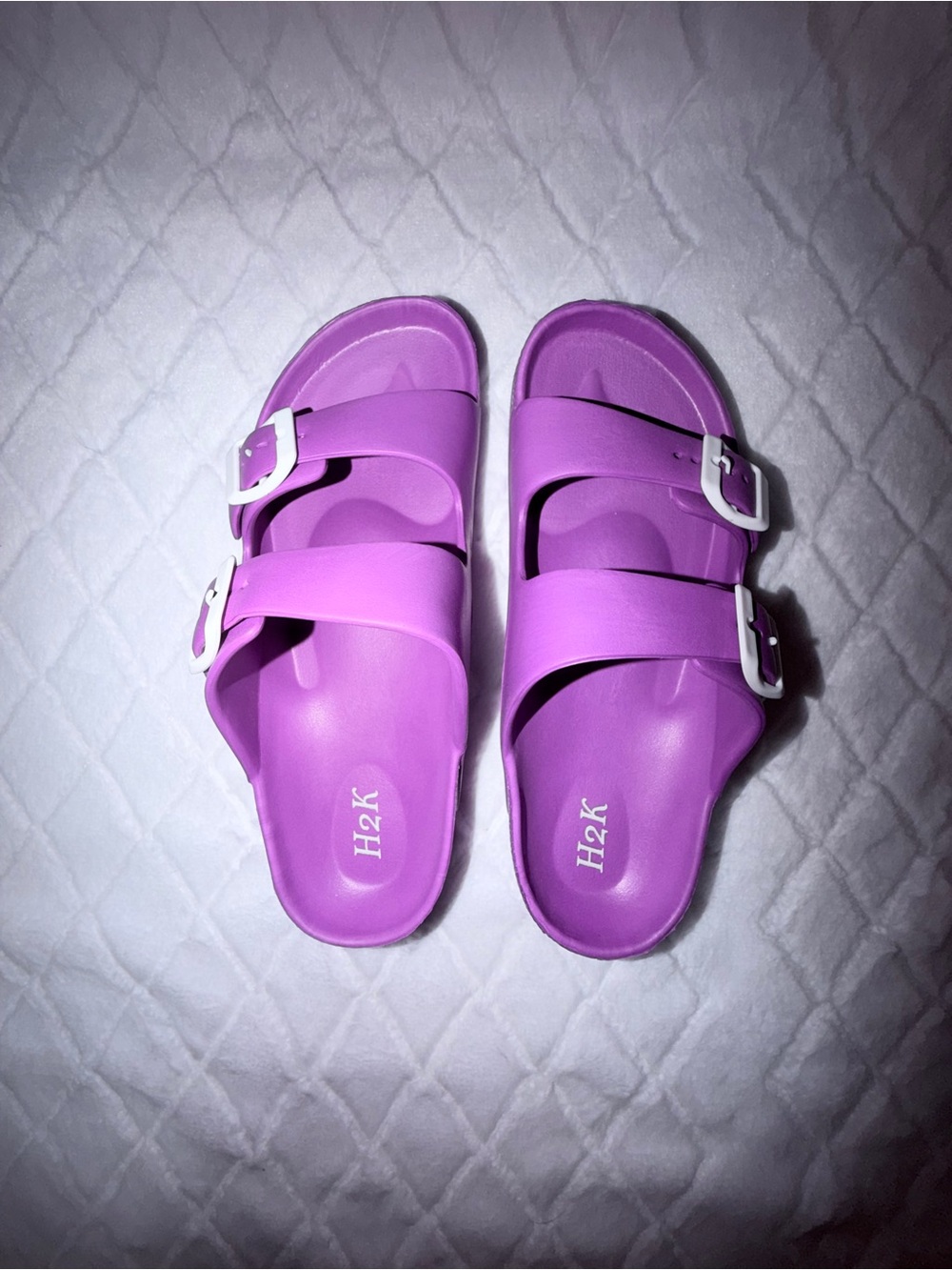 H2K Women's Double-Buckle Slide Sandals in Bright Purple